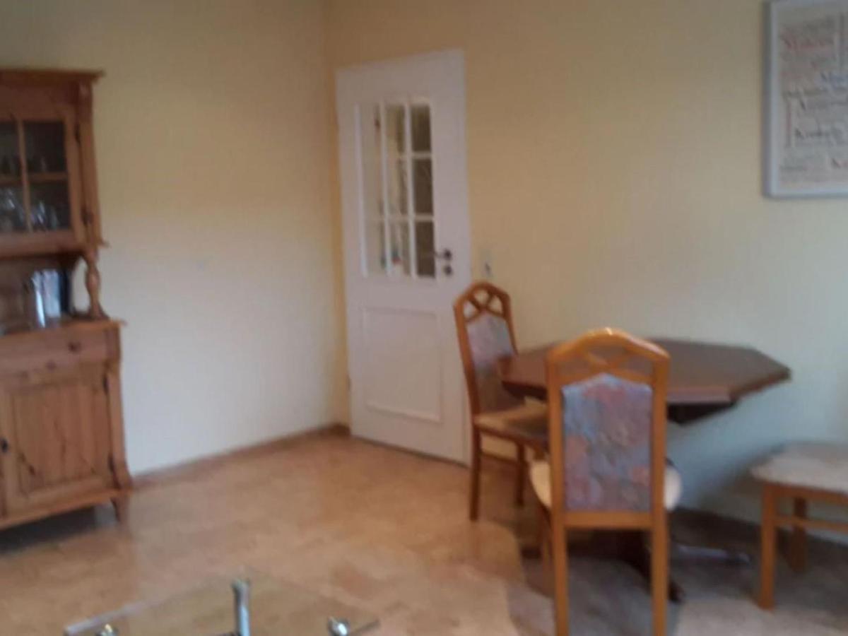 Ferienwohnung Am Rande Kassels Lohfelden Екстериор снимка