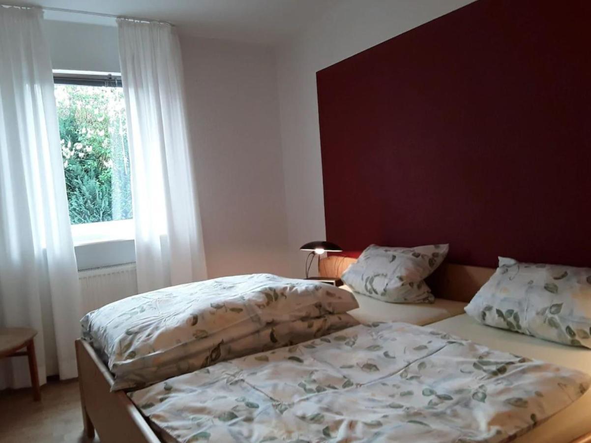 Ferienwohnung Am Rande Kassels Lohfelden Екстериор снимка